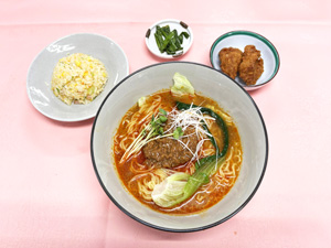 手羽先チキン唐揚げ膳